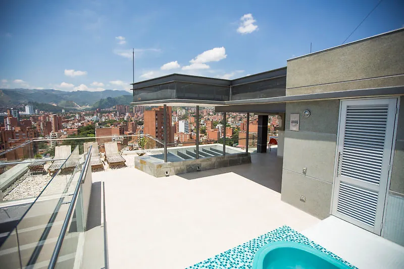 Inntu Hotel Medellín 4*,