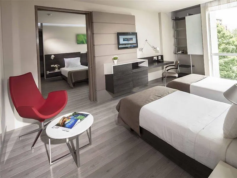 Inntu Hotel Medellin 4*,